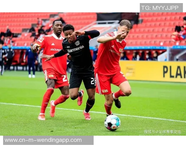 德甲联赛：沃尔夫斯堡错失良机海登海姆延续神奇逆转之路