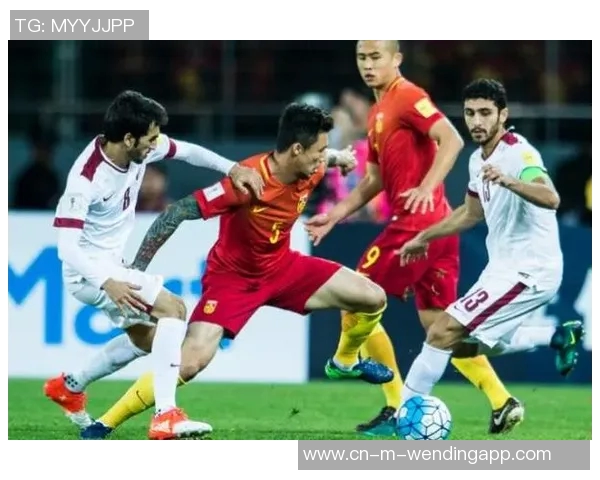 中国队迎战卡塔尔全力争胜期待精彩对决展现足球魅力与团队精神